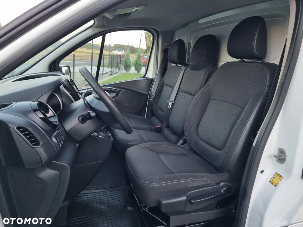 Opel VIVARO L2H1 - 12