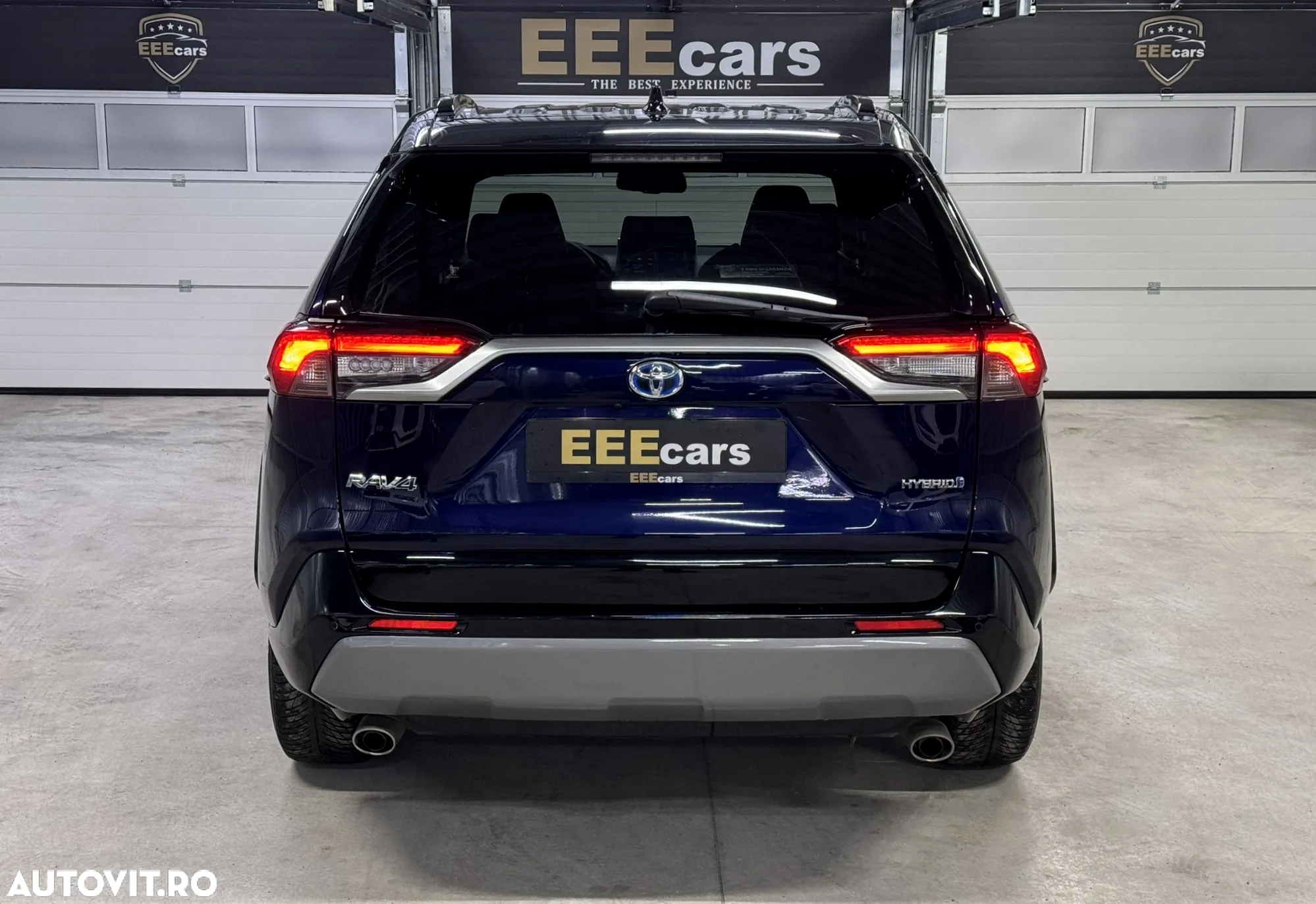 Toyota RAV4 2.5 4x4 Hybrid Style Selection - 24