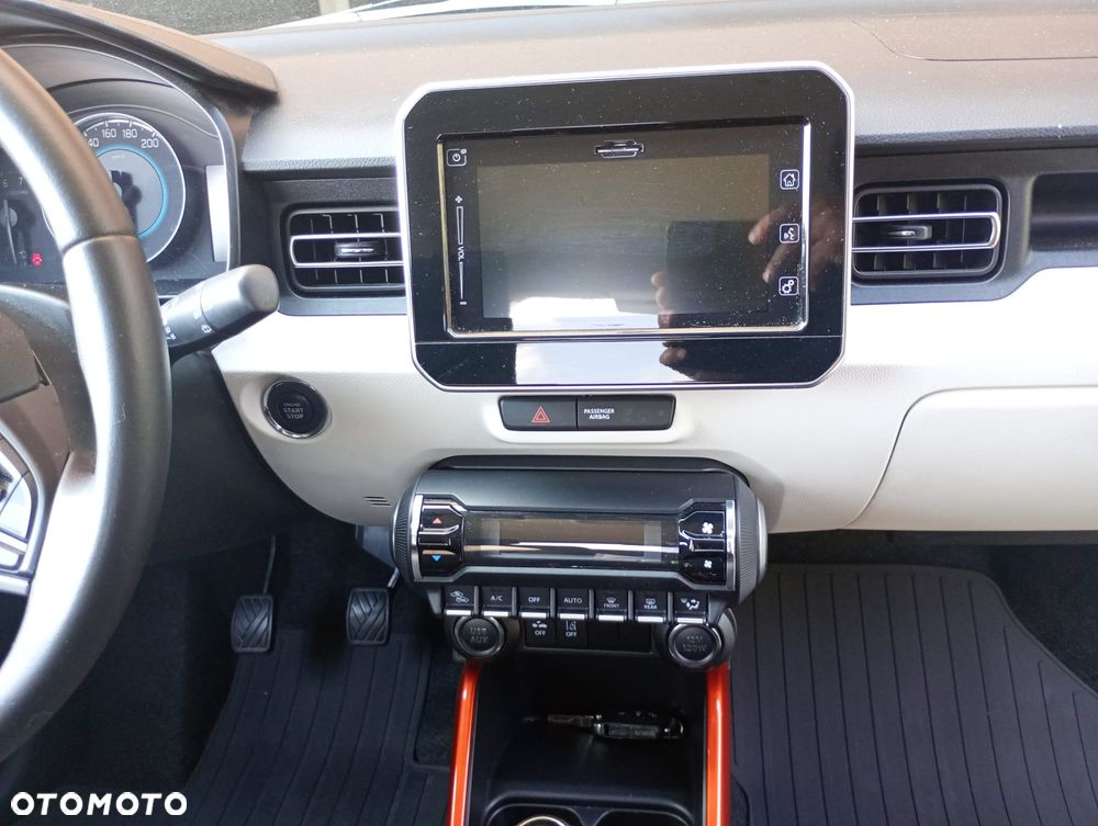 Suzuki Ignis - 9