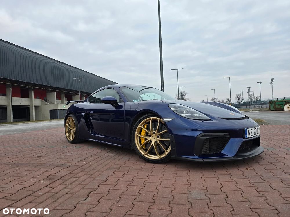 Porsche 718 Cayman - 9