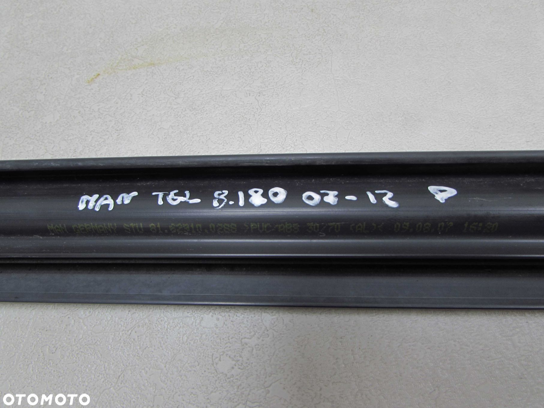 MAN TGL TGM TGA 8-180 07-12 LISTWA DACHOWA DACHU KABINY PRAWA 81629100288 - 7