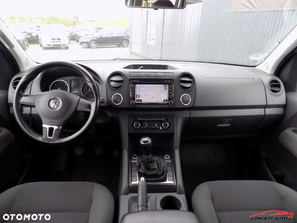 Volkswagen Amarok - 22