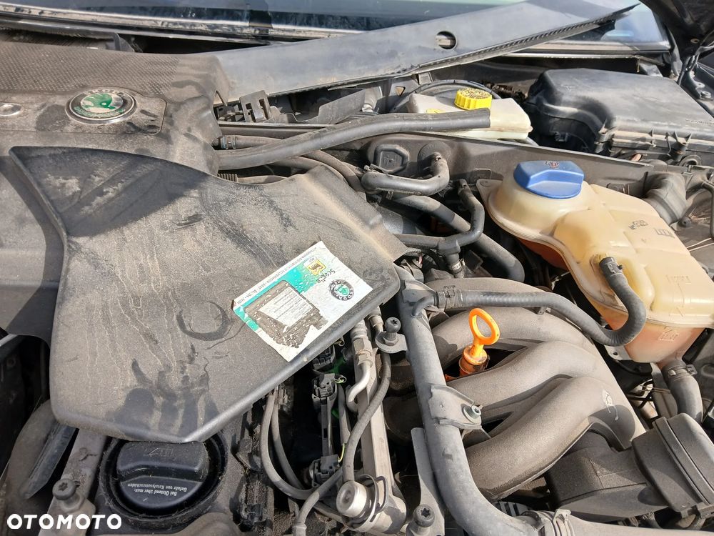 SKODA SUPERB 1 I LF7G  silnik 2.0 8V 115 KM AZM skrzynia EMV napęd sanki belka wahacz wahacze - 3