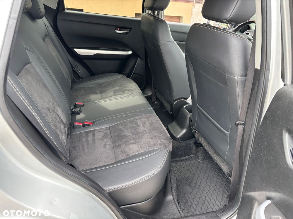 Suzuki Vitara 1.6 DDiS (4x4) Allgrip Comfort - 6