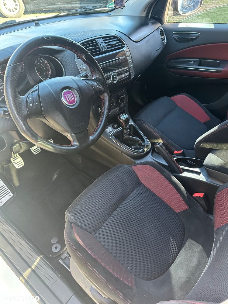Fiat Bravo 1.4 T-JET 16V Racing - 11