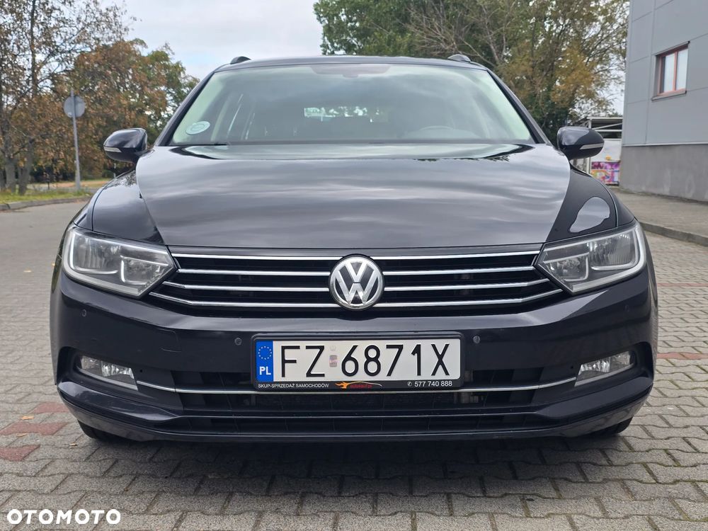 Volkswagen Passat 1.8 TSI BMT Comfortline - 19
