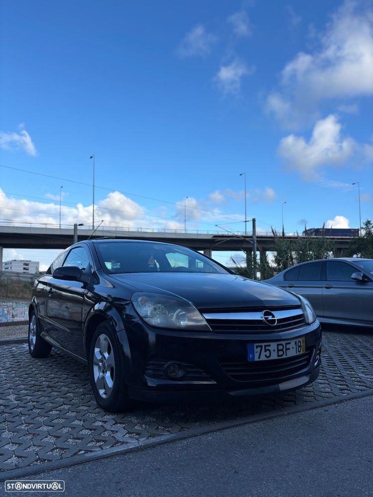 Opel Astra GTC 1.3 CDTI - 2