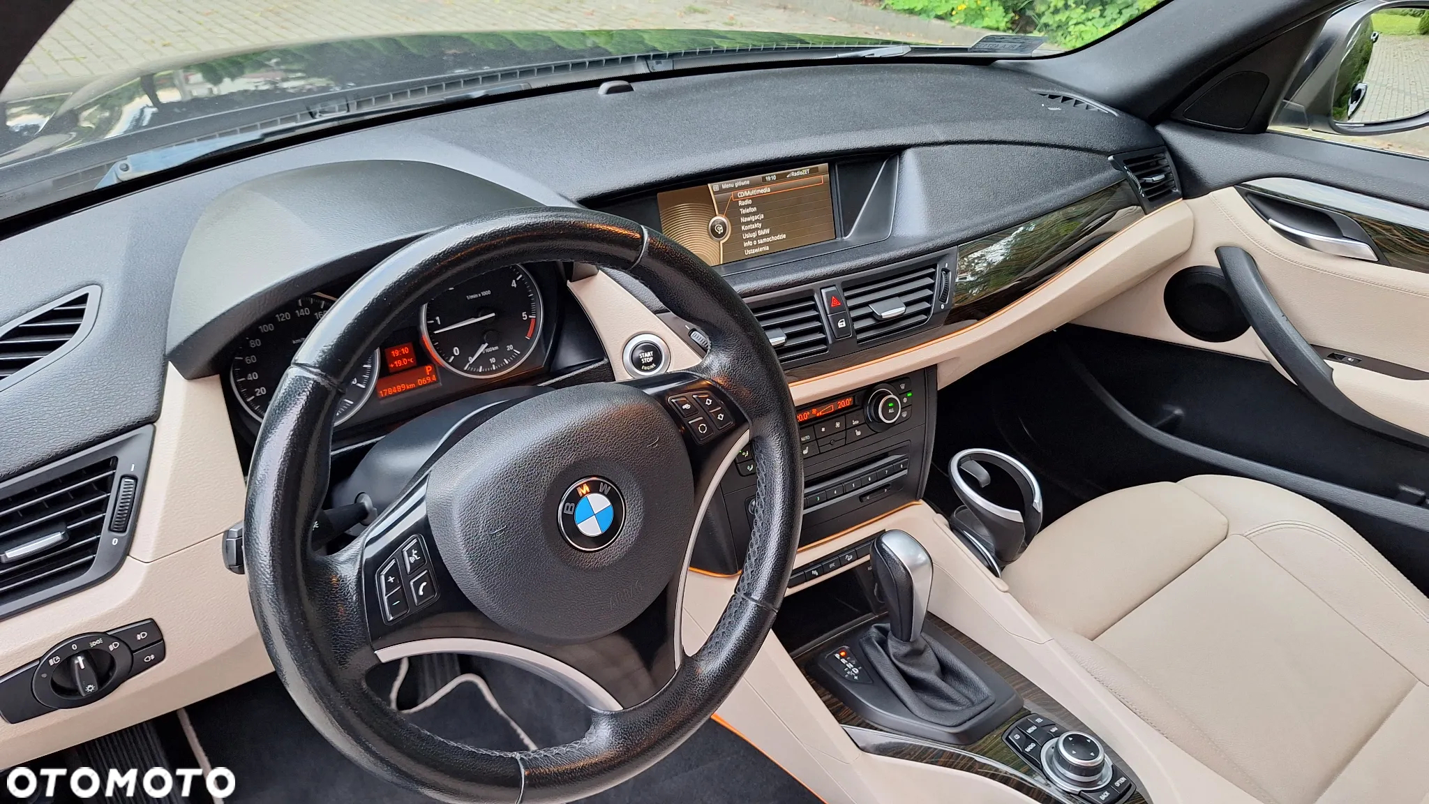 BMW X1 - 11