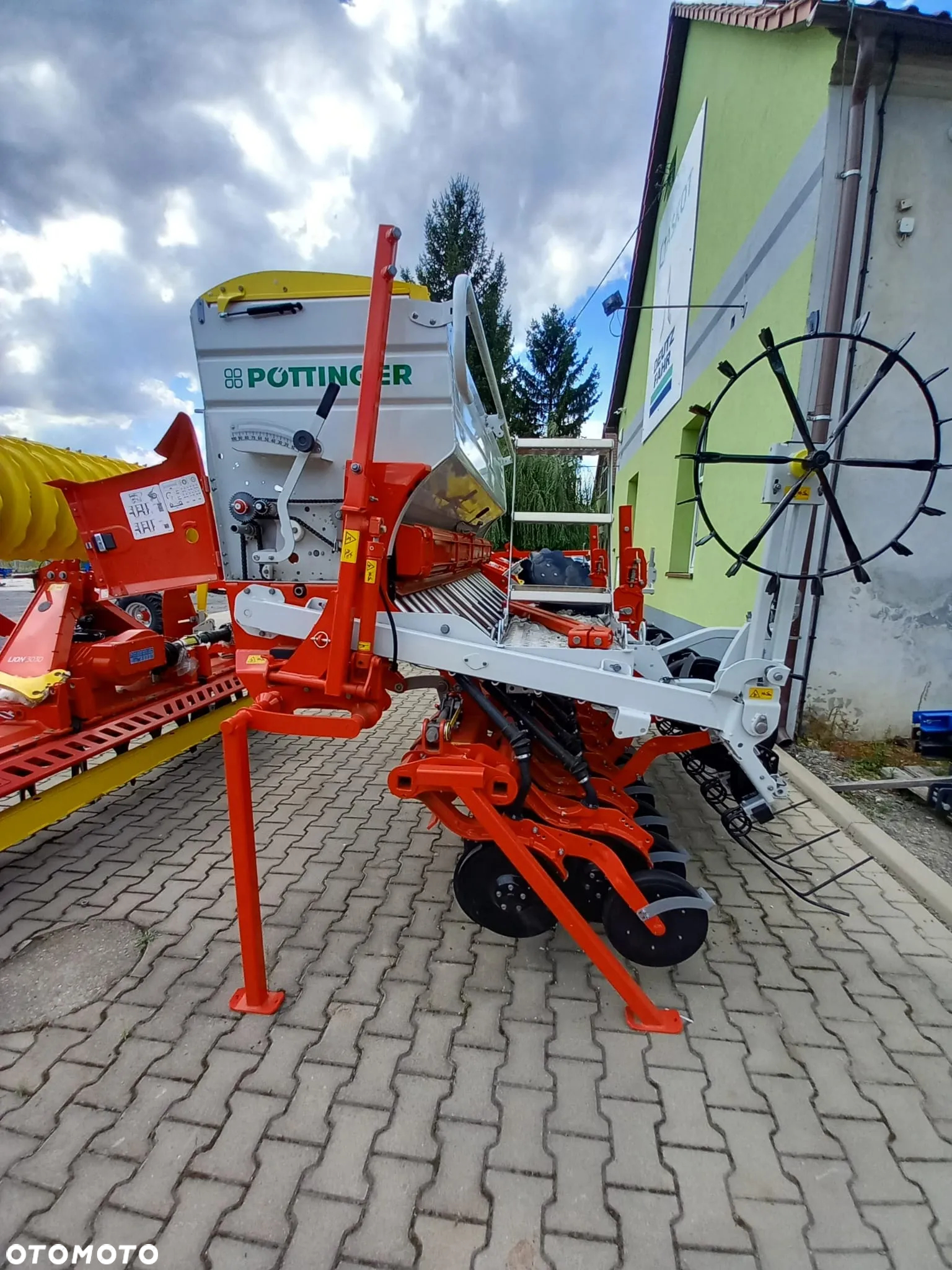 Pottinger VITASEM M 3000 DD + Lion 3030 - 5