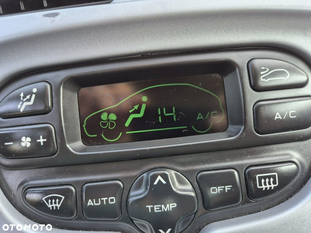 Citroën Xsara Picasso 1.6 HDi Exclusive - 15