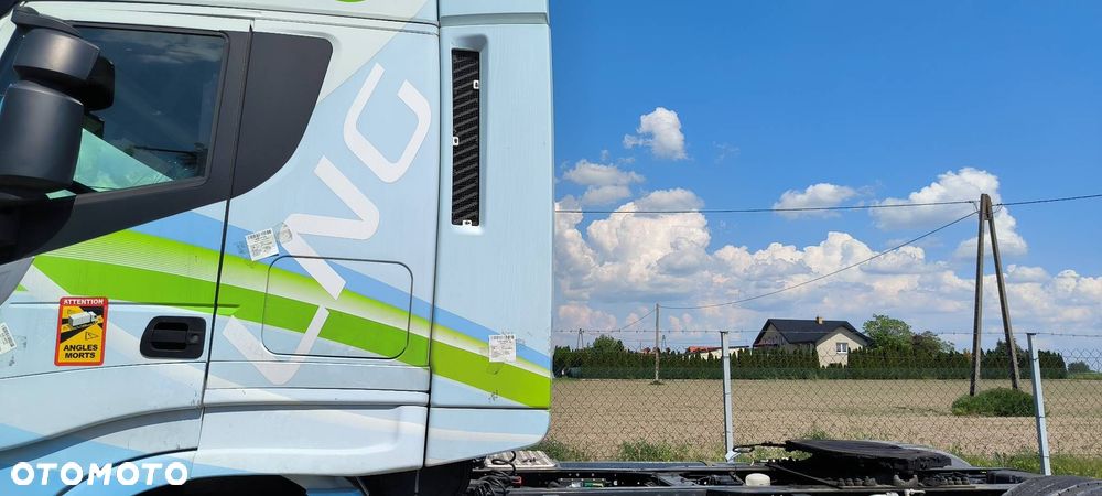 OWIEWKA IVECO STRALIS AS440ST/P LNG SPOILER LEWY - 6
