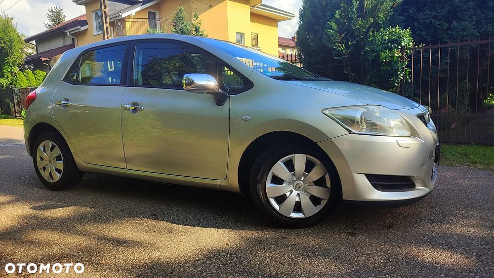 Toyota Auris 1.4 VVT-i Team - 7