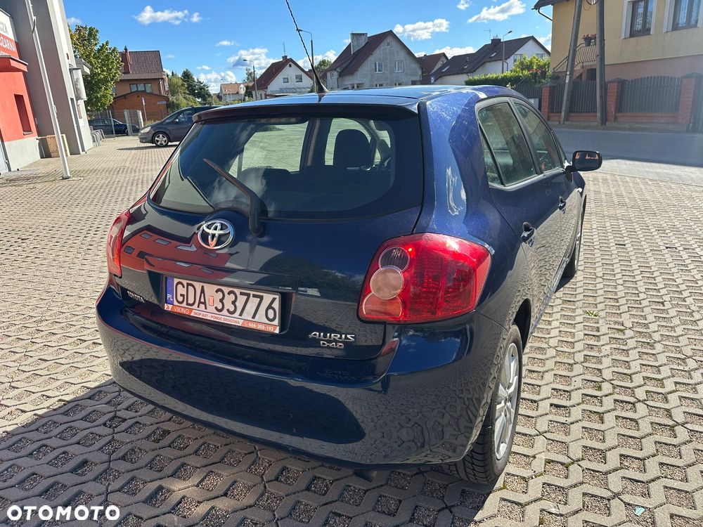 Toyota Auris 2.0 D-4D Premium - 10