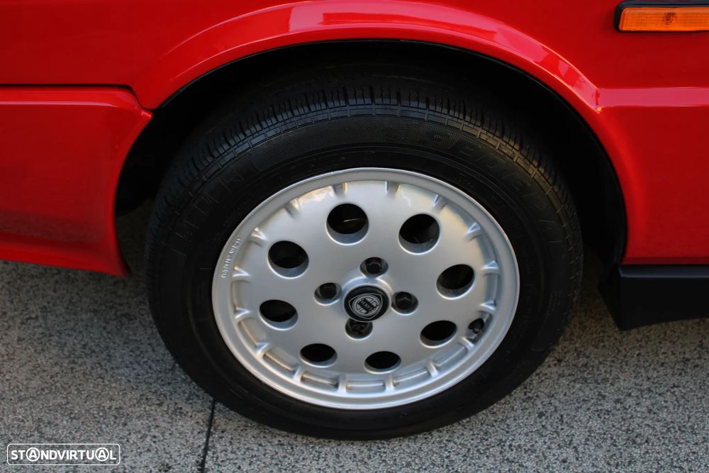 Lancia Delta 1.6 HF Turbo - 48