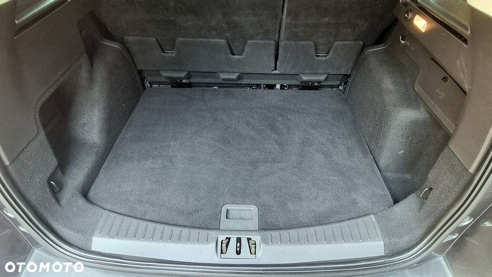 Ford Kuga - 20