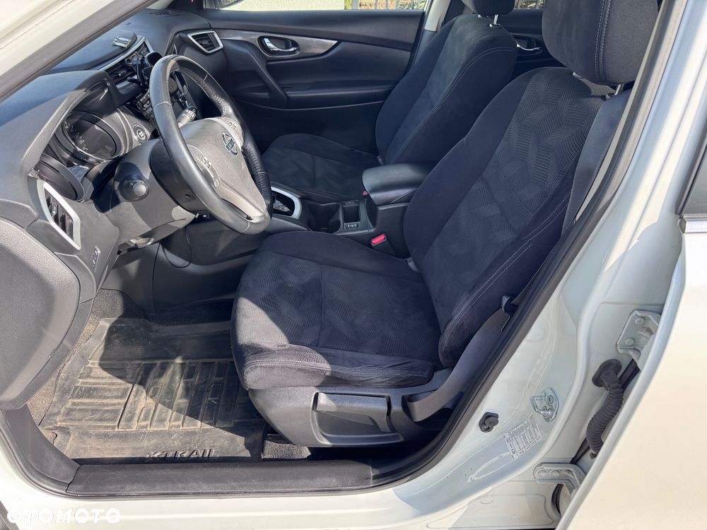 Nissan X-Trail 1.6 DCi N-Connecta 2WD Xtronic 7os - 15