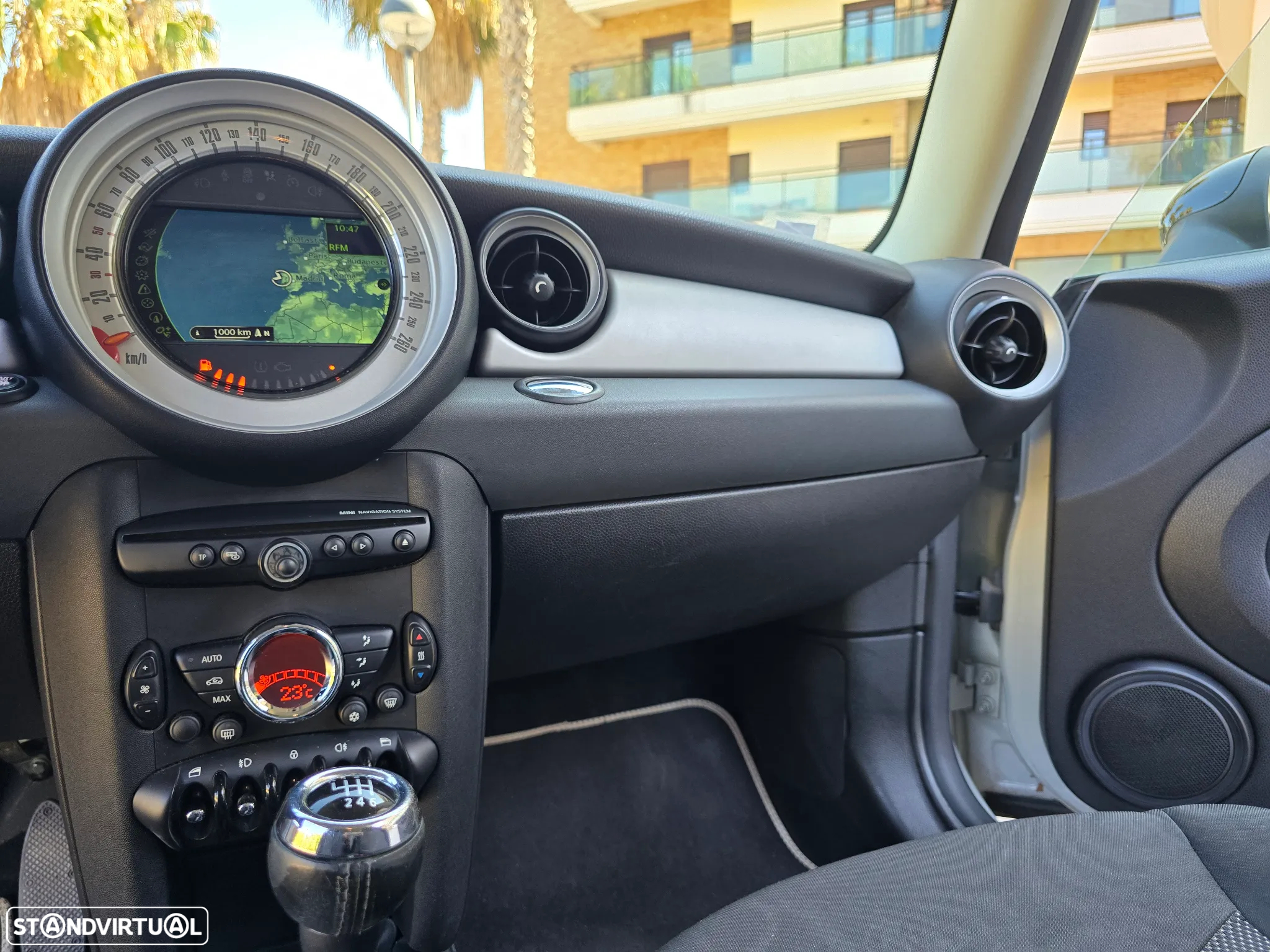 MINI Clubman Cooper D - 24