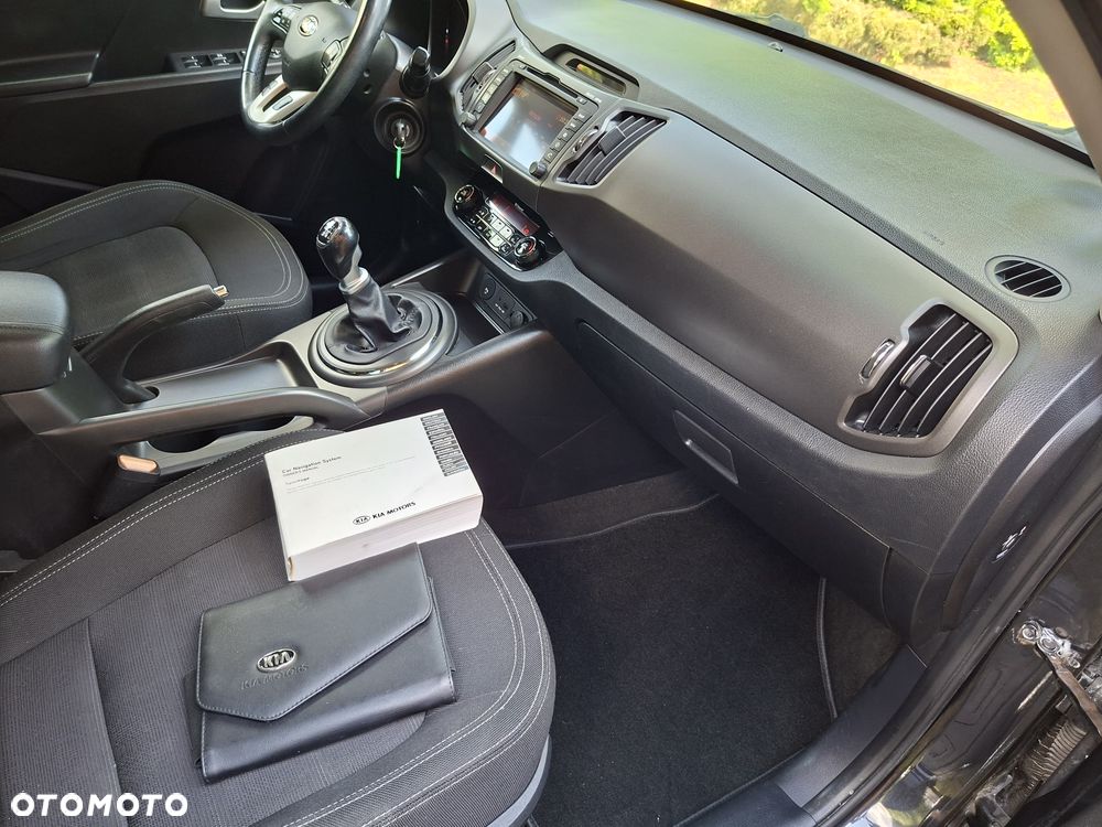 Kia Sportage 1.7 CRDI 2WD Attract - 17