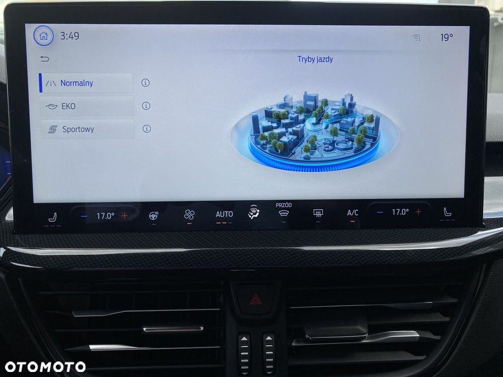 Ford Focus 1.0 EcoBoost mHEV ST-Line X - 28