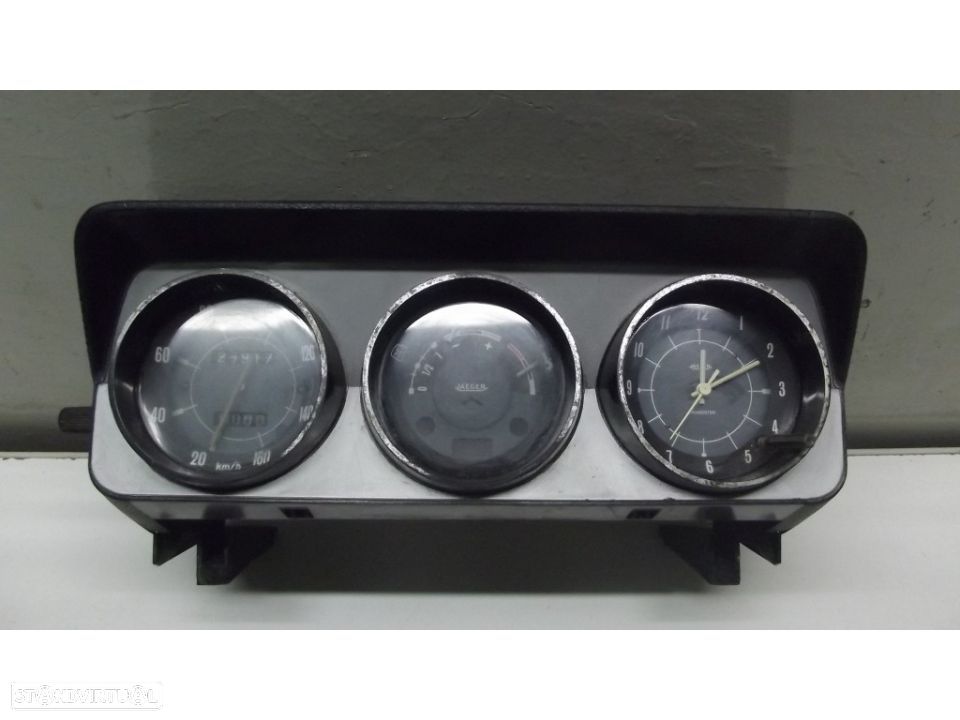 peugeot conta kms quadrante em otimo estado - 1