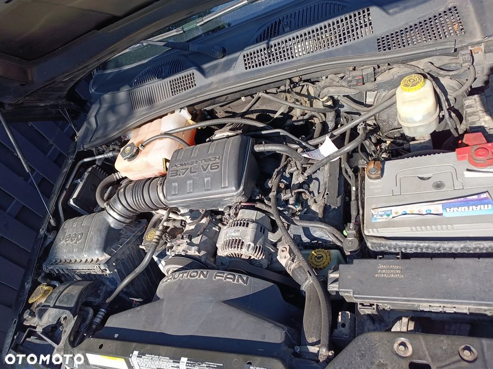 Jeep Cherokee 3.7L Limited - 9