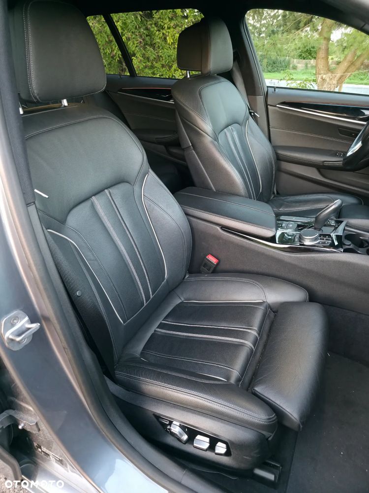 BMW Seria 5 - 16