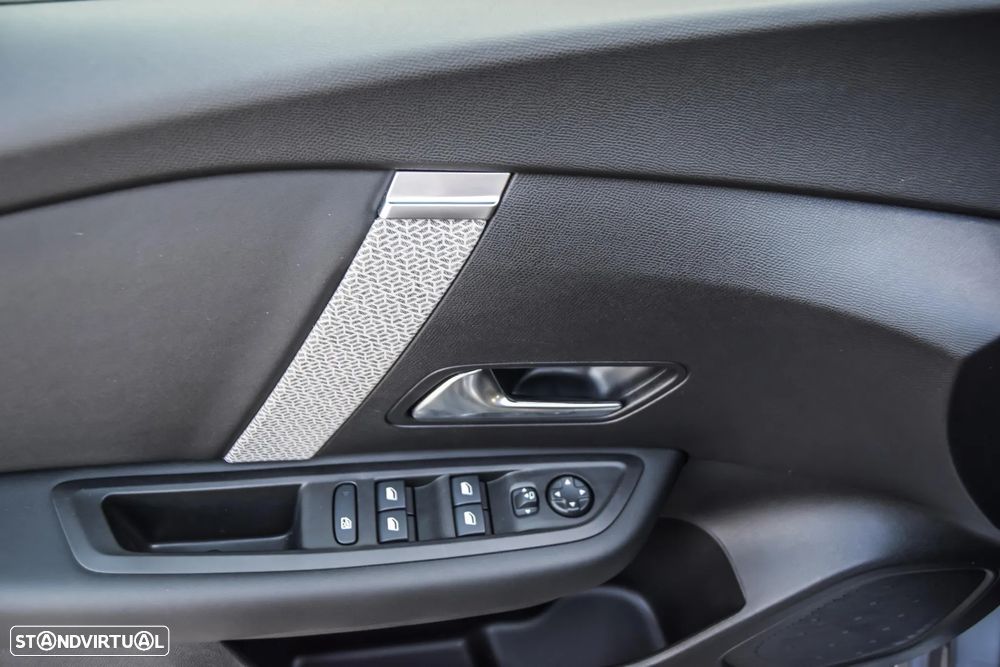 Citroën C4 1.2 PureTech Plus - 11
