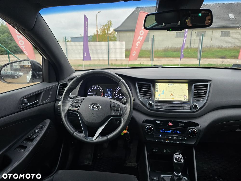 Hyundai Tucson 1.6 GDI BlueDrive GO 2WD - 31