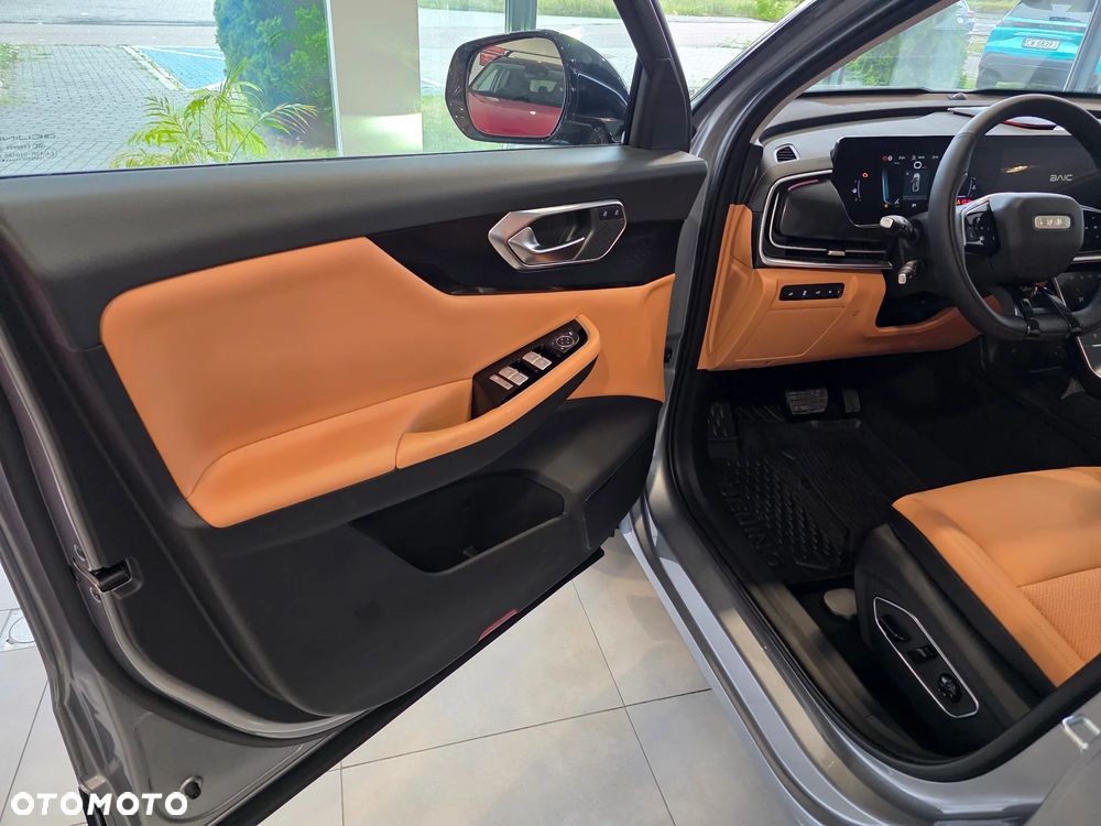BAIC 7 1.5T Luxury Plus DCT - 10