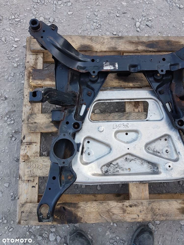 sanki belka zawieszenia przód bmw e60 e61 lci eur 3.0d m57 xdrive - 2