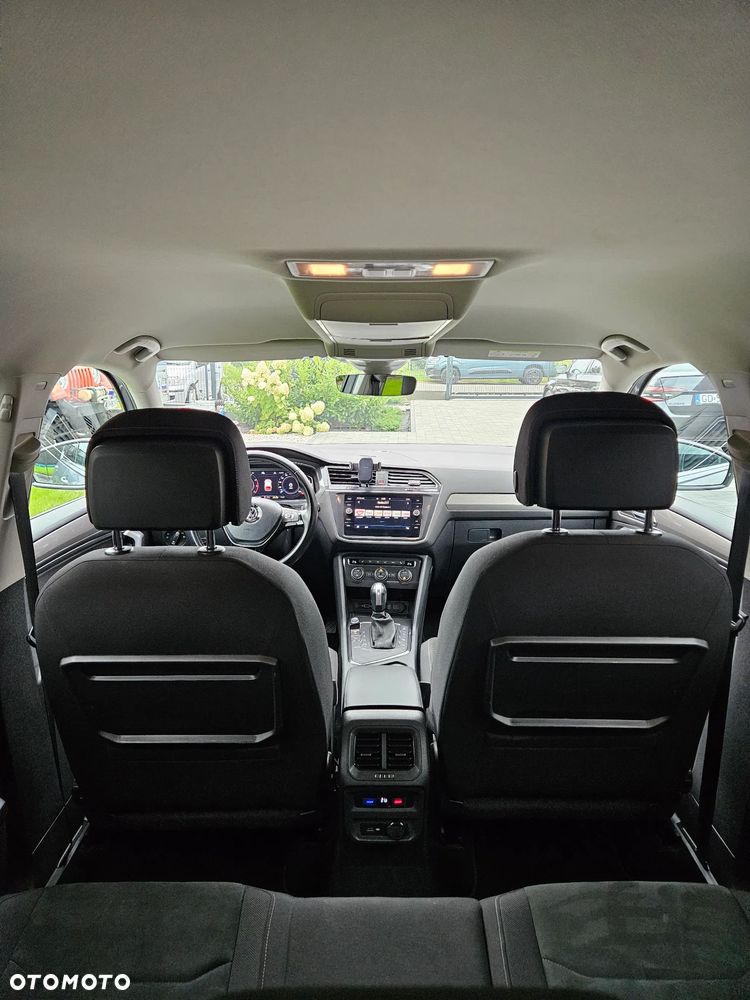 Volkswagen Tiguan - 20