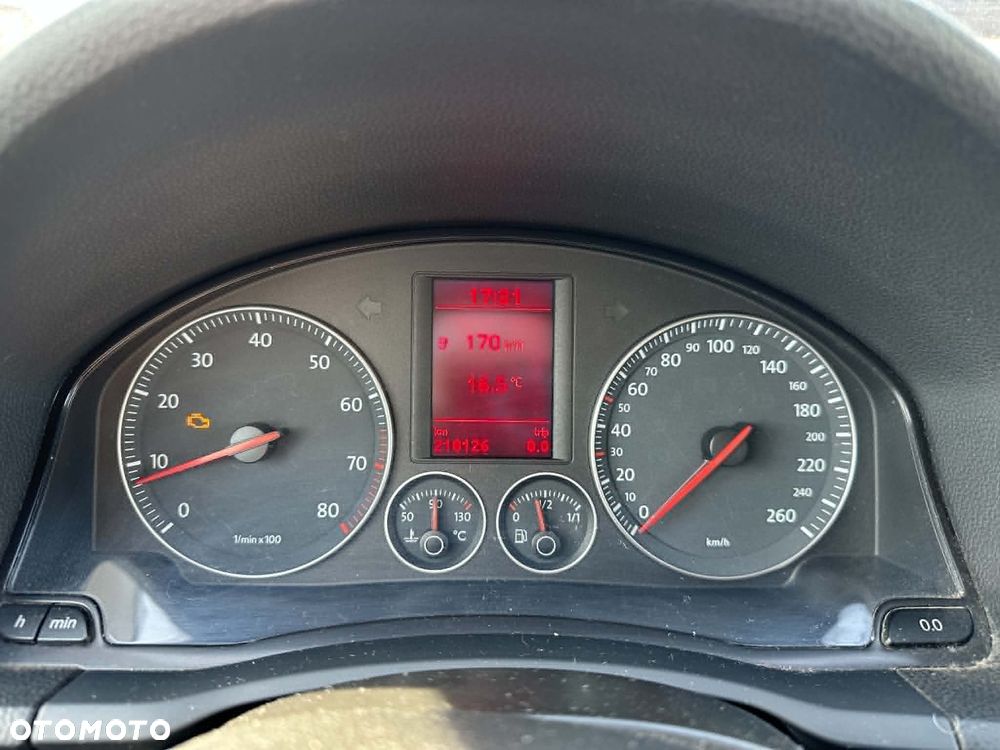 Volkswagen Golf 1.6 FSI Comfortline - 15