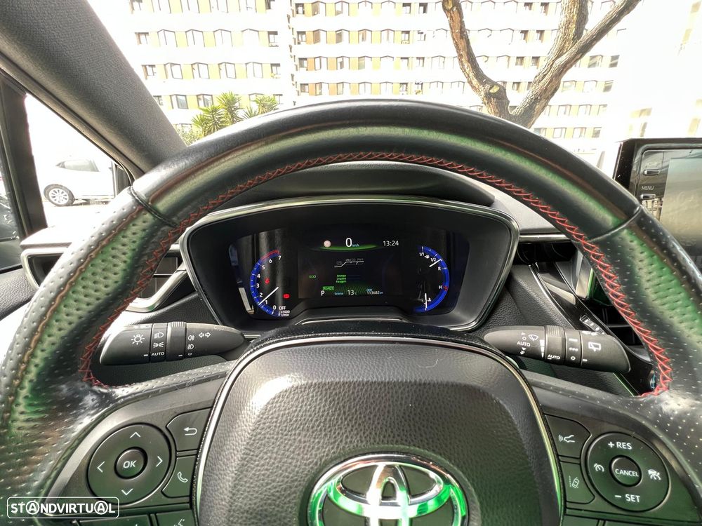 Toyota Corolla 1.8 Hybrid GR-Sport - 18