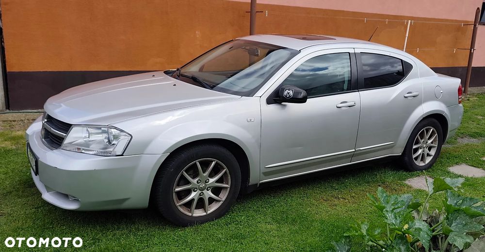 Dodge Avenger 2.0 CRD SE - 8