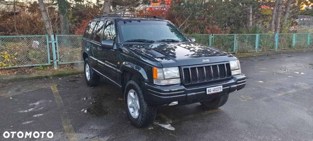 Jeep Grand Cherokee - 20