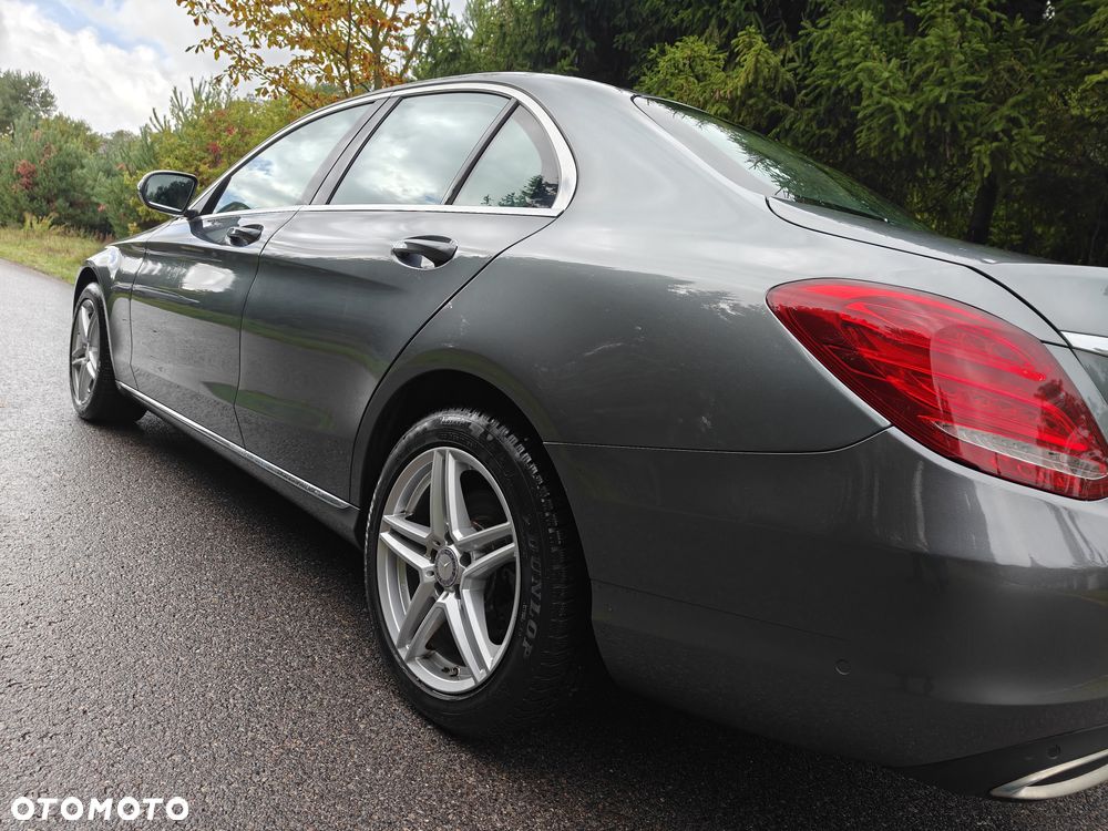 Mercedes-Benz Klasa C 180 - 21