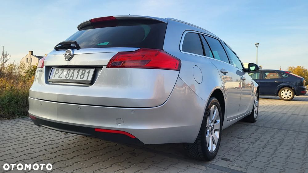 Opel Insignia - 12