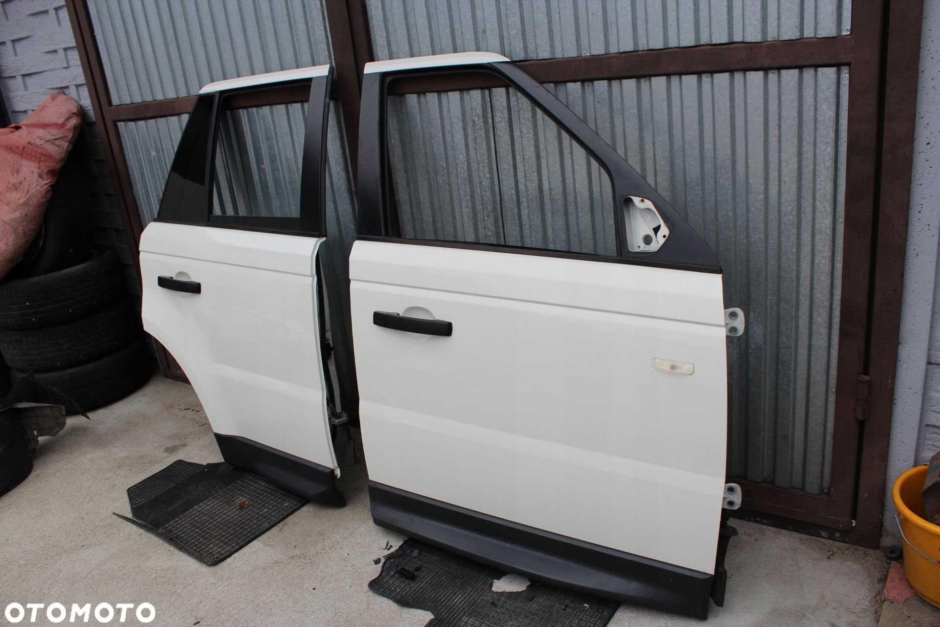 Drzwi Prawe Przednie Land Rover Sport L320 - 3