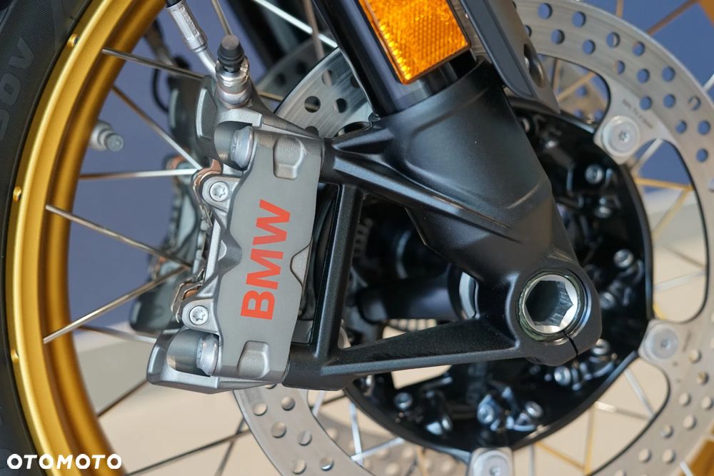 BMW R - 28