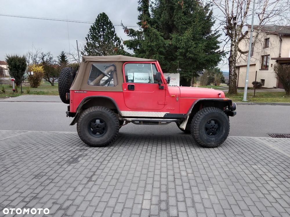 Jeep Wrangler - 2
