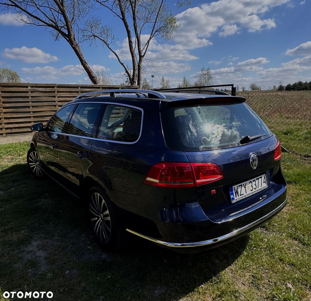 Volkswagen Passat 2.0 TDI Highline - 8