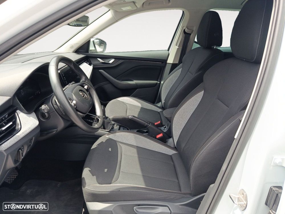 Skoda Kamiq 1.0 TSI DSG - 9