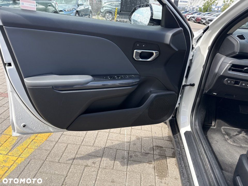 Kia K4 - 10