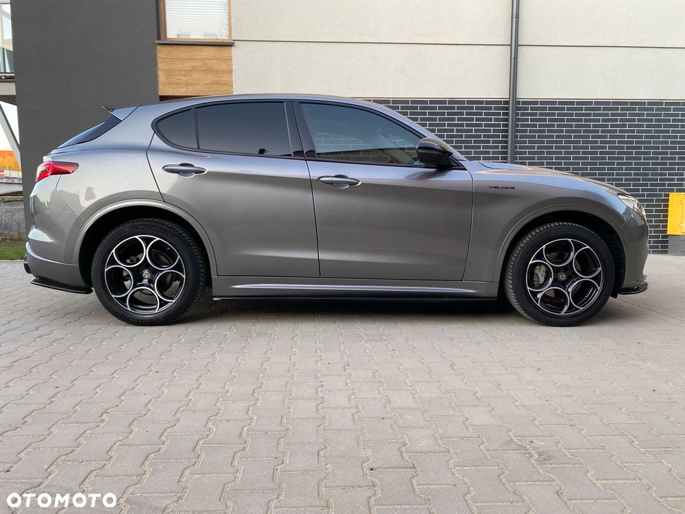 Alfa Romeo Stelvio 2.2 16V AT8-Q4 Executive - 8
