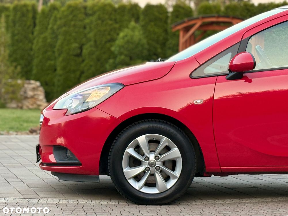 Opel Corsa 1.4 16V Cosmo - 9