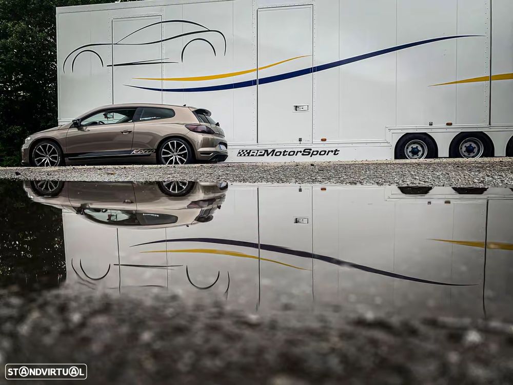 VW Scirocco 2.0 TDI Sport DSG - 4