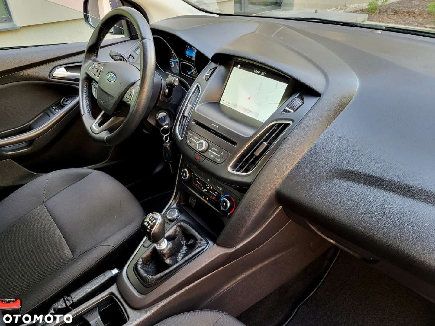 Ford Focus - 30