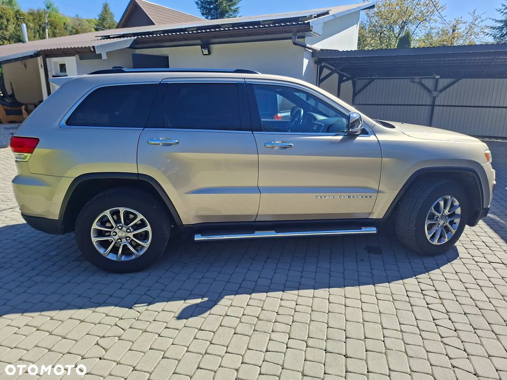 Jeep Grand Cherokee - 2
