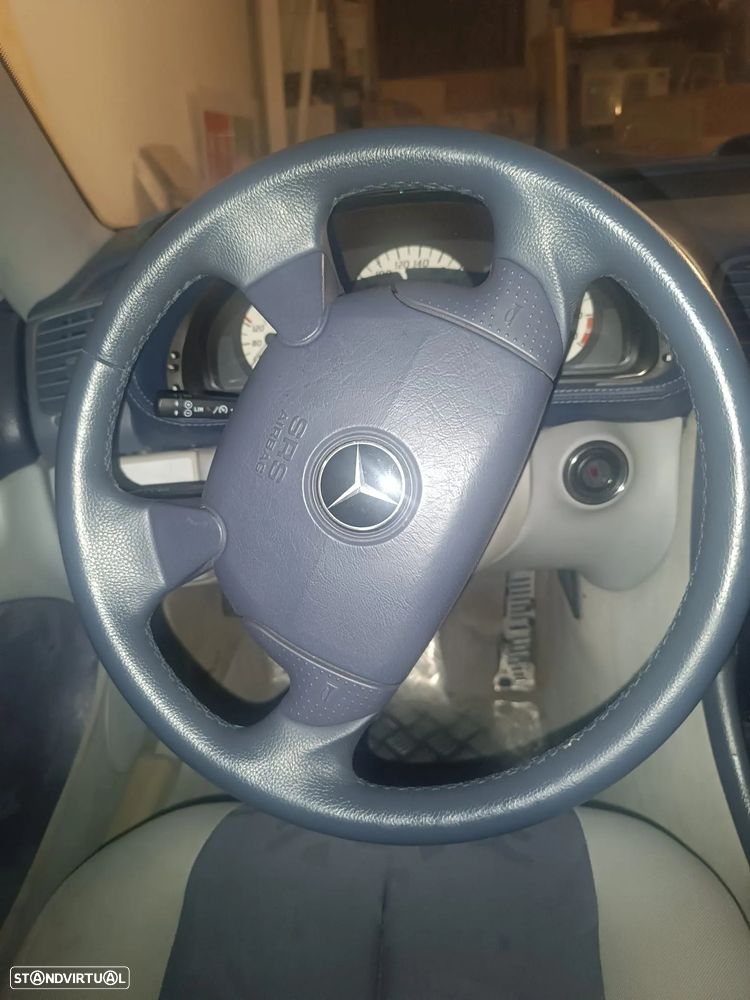 Mercedes-Benz CLK 320 - 16