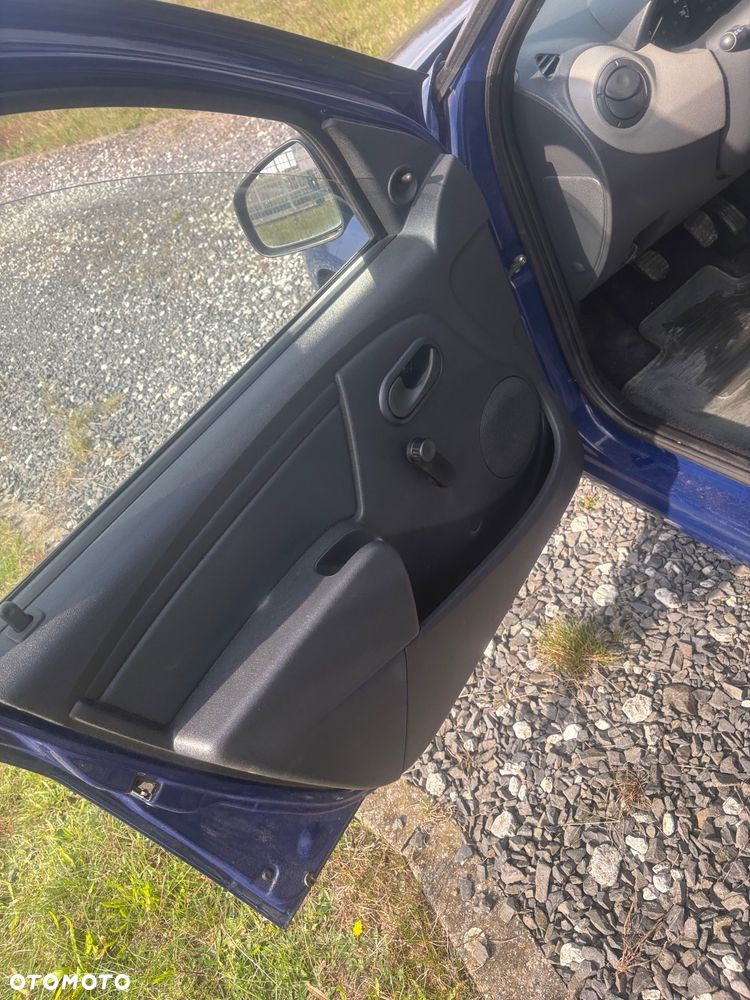 Dacia Sandero 1.4 MPI - 12